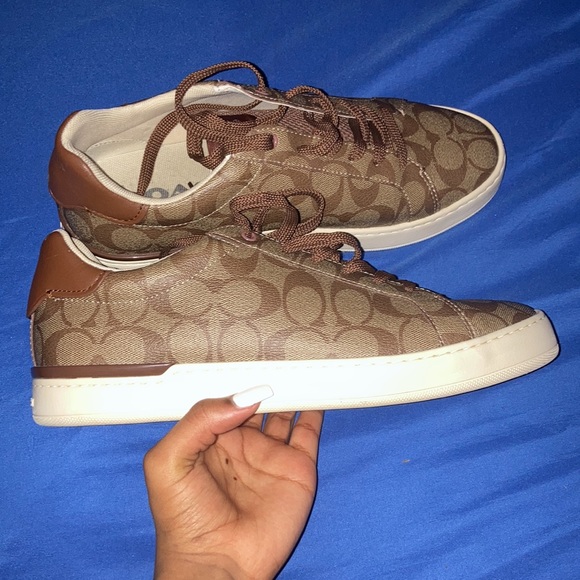 Coach shoes size 10 Mens. - Picture 2 of 4